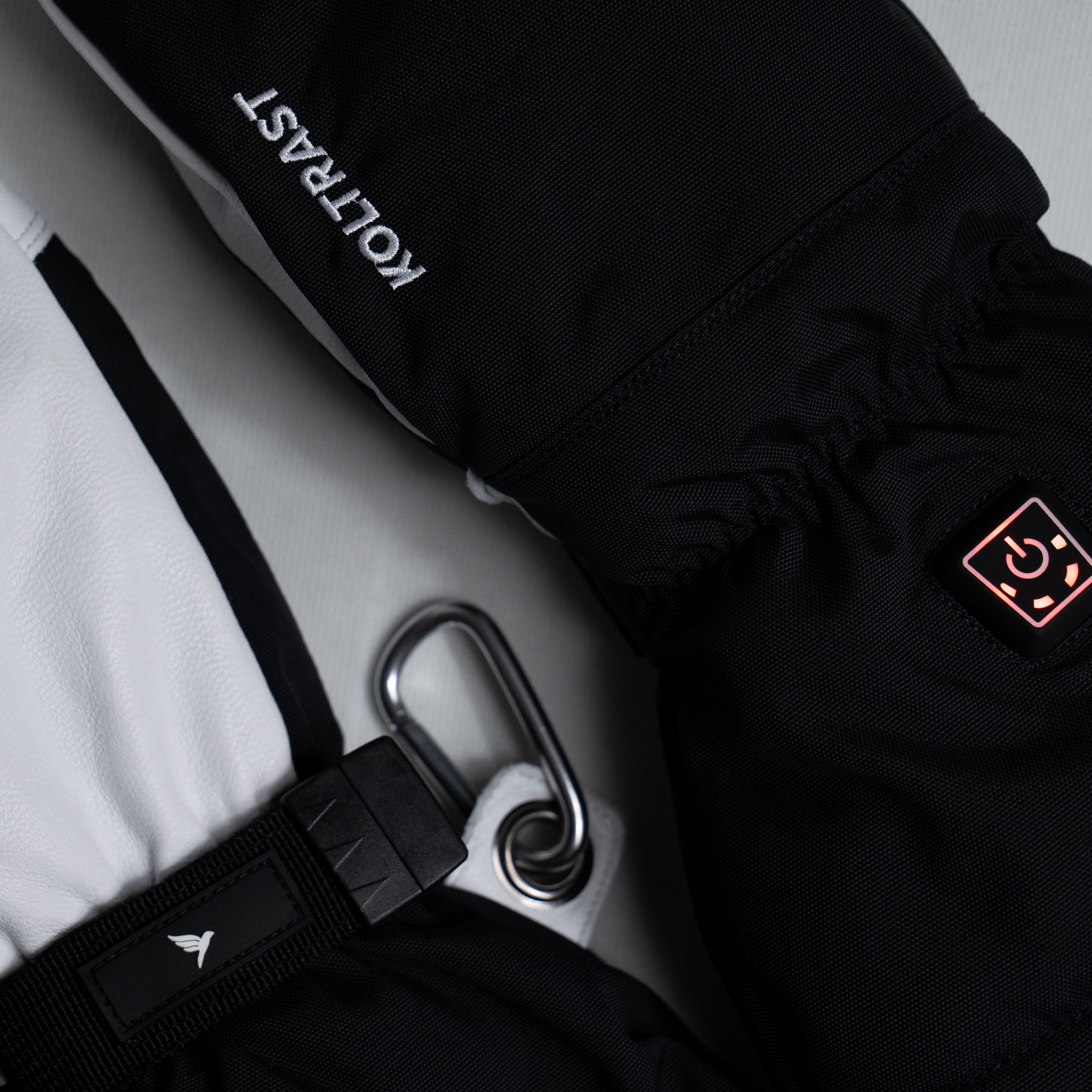 Koltrast Heated Mittens